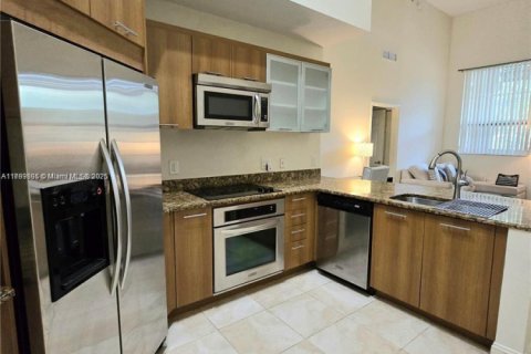 Condo in Plantation, Florida, 2 bedrooms  № 1700506 - photo 10