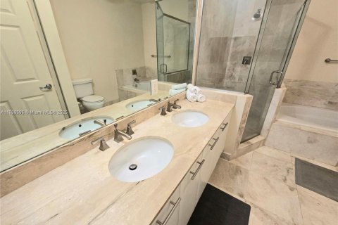 Condo in Plantation, Florida, 2 bedrooms  № 1700506 - photo 20
