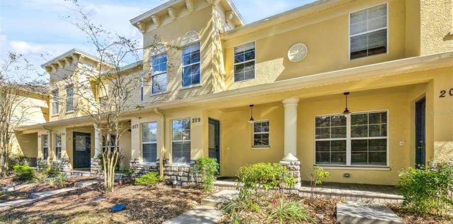 Touwnhouse à Valrico, Floride 3 chambres, 144.93 m2 № 2425868