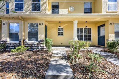 Touwnhouse à louer à Valrico, Floride: 3 chambres, 144.93 m2 № 2425868 - photo 4