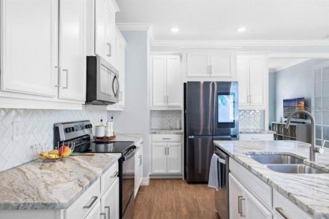 Villa ou maison à vendre à Nokomis, Floride: 3 chambres, 148.83 m2 № 2438395 - photo 6