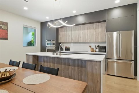 Купить виллу или дом в Тампа, Флорида 10 комнат, 315.87м2, № 1801692 - фото 5