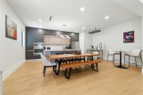 Купить виллу или дом в Тампа, Флорида 10 комнат, 315.87м2, № 1801692 - фото 12