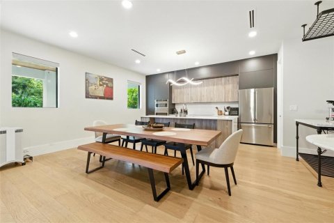 Купить виллу или дом в Тампа, Флорида 10 комнат, 315.87м2, № 1801692 - фото 13