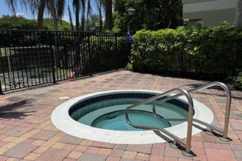 Apartamento en alquiler en Coconut Creek, Florida, 3 dormitorios, 103.68 m2 № 2004336 - foto 11