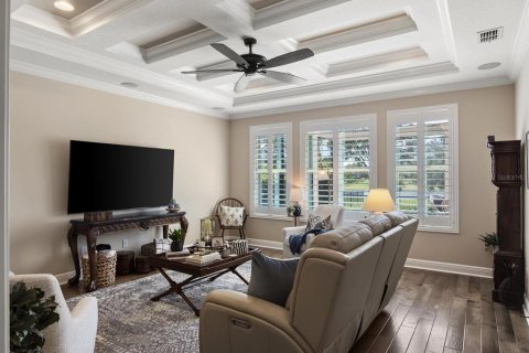 House in Winter Garden, Florida 5 bedrooms, 416.48 sq.m. № 1851515 - photo 20