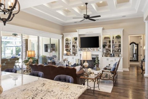 House in Winter Garden, Florida 5 bedrooms, 416.48 sq.m. № 1851515 - photo 16