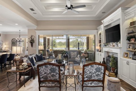 House in Winter Garden, Florida 5 bedrooms, 416.48 sq.m. № 1851515 - photo 10