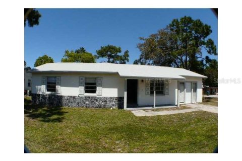 Immobilier commercial à vendre à Longwood, Floride: 6 chambres, 244.52 m2 № 1904287 - photo 1
