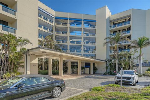Condo in Longboat Key, Florida, 3 bedrooms  № 1548866 - photo 1