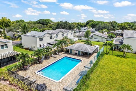 Casa en alquiler en Pompano Beach, Florida, 2 dormitorios, 84.73 m2 № 1964234 - foto 13