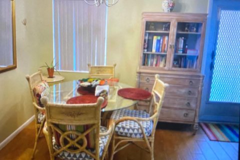 Copropriété à louer à West Palm Beach, Floride: 2 chambres, 74.14 m2 № 2412832 - photo 4