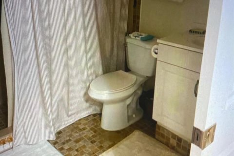 Copropriété à louer à West Palm Beach, Floride: 2 chambres, 74.14 m2 № 2412832 - photo 13