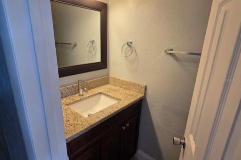 House in Orlando, Florida 1 bedroom, 70.79 sq.m. № 2197425 - photo 6