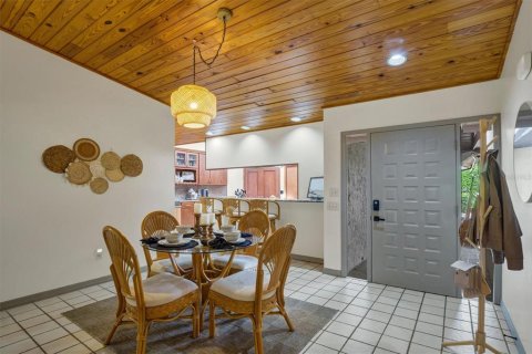 House in Lake Wales, Florida 2 bedrooms, 141.77 sq.m. № 2199676 - photo 12