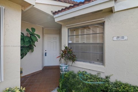 Купить виллу или дом в Хайалиа, Флорида 2 спальни, 92.07м2, № 2016810 - фото 2