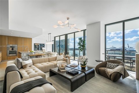 Condominio en venta en Miami Beach, Florida, 3 dormitorios, 217.02 m2 № 1875429 - foto 3