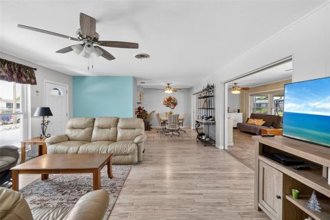 Villa ou maison à vendre à Venice, Floride: 2 chambres, 134.89 m2 № 2149902 - photo 12