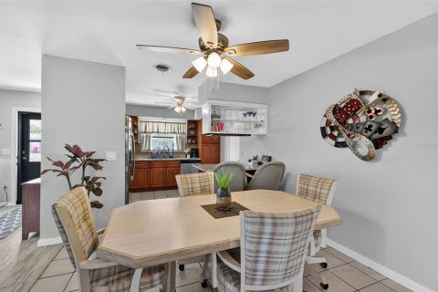 Villa ou maison à vendre à Venice, Floride: 2 chambres, 134.89 m2 № 2149902 - photo 15