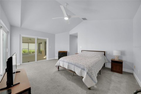House in Tampa, Florida 4 bedrooms, 219.99 sq.m. № 2204146 - photo 6
