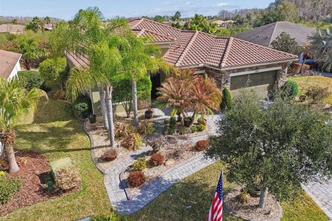 House in Kissimmee, Florida 3 bedrooms, 222.41 sq.m. № 2106277