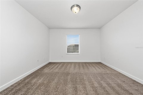 Townhouse in STOREY PARK in Orlando, Florida 4 bedrooms, 184.13 sq.m. № 2232177 - photo 24