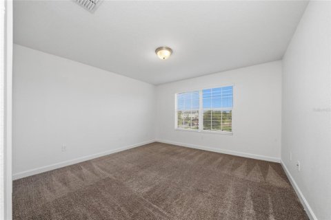 Townhouse in STOREY PARK in Orlando, Florida 4 bedrooms, 184.13 sq.m. № 2232177 - photo 28