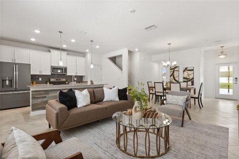 Townhouse in STOREY PARK in Orlando, Florida 4 bedrooms, 184.13 sq.m. № 2232177 - photo 4