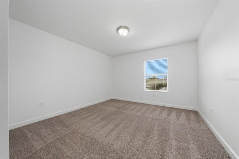 Townhouse in STOREY PARK in Orlando, Florida 4 bedrooms, 184.13 sq.m. № 2232177 - photo 26