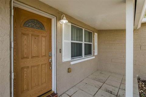 Купить виллу или дом в Холидэй, Флорида 9 комнат, 103.4м2, № 2136489 - фото 24