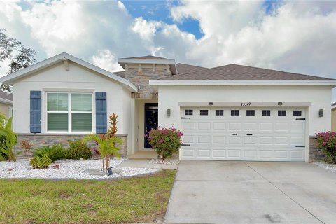 Casa en Riverview, Florida 4 dormitorios, 190.08 m2 № 2144882