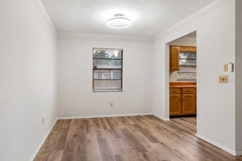 Casa en alquiler en Orange City, Florida, 3 dormitorios, 123.56 m2 № 1843508 - foto 5