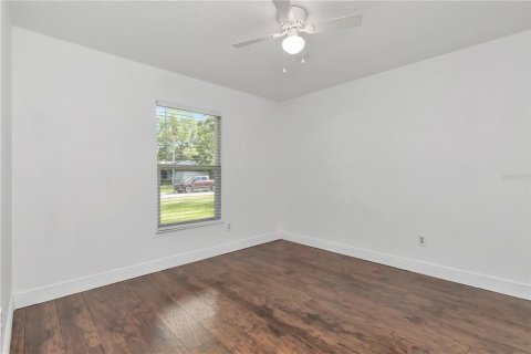 House in Tampa, Florida 3 bedrooms, 154.4 sq.m. № 1894142 - photo 24