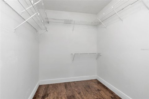 House in Tampa, Florida 3 bedrooms, 154.4 sq.m. № 1894142 - photo 21
