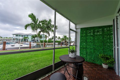 Condominio en venta en Pompano Beach, Florida, 1 dormitorio, 64.1 m2 № 1933356 - foto 6