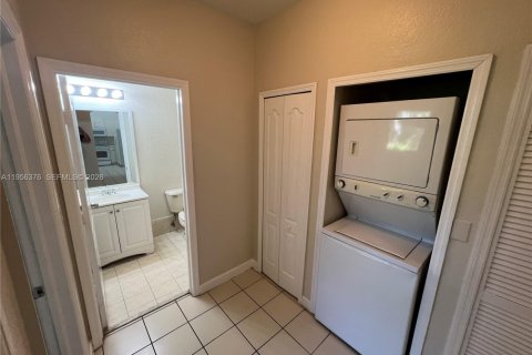 Condominio en venta en Homestead, Florida, 3 dormitorios, 109.81 m2 № 2012002 - foto 16