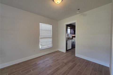 Apartment in Port Charlotte, Florida 2 bedrooms, 83.61 sq.m. № 2095623 - photo 9