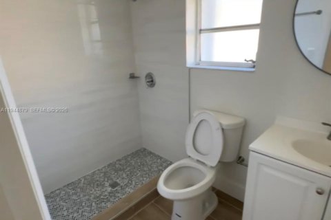 Купить коммерческую недвижимость в Майами, Флорида 263.75м2, № 2001495 - фото 12