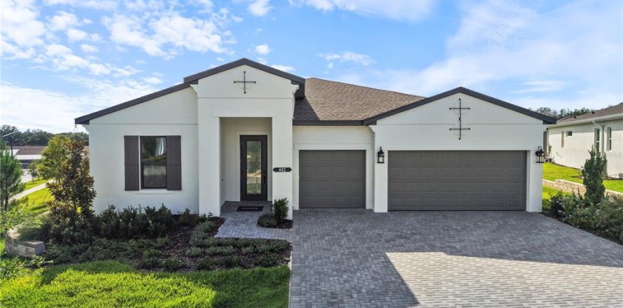 Villa ou maison à Lady Lake, Floride 3 chambres, 237.27 m2 № 2148648