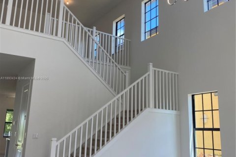 House in Parkland, Florida 5 bedrooms, 395.3 sq.m. № 1945151 - photo 12