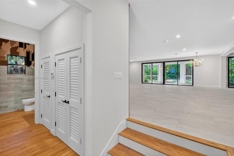 Villa ou maison à louer à Miami, Floride: 4 chambres № 1943521 - photo 26