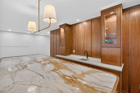 Villa ou maison à louer à Miami, Floride: 4 chambres № 1943521 - photo 28