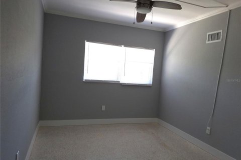 Appartement à louer à Treasure Island, Floride: 1 chambre, 78.97 m2 № 2232921 - photo 10