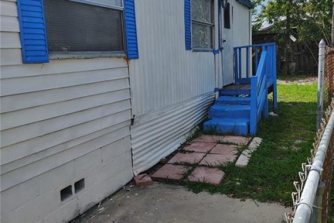 Снять в аренду квартиру в Мимс, Флорида 1 комната, 87.33м2, № 1824521 - фото 1