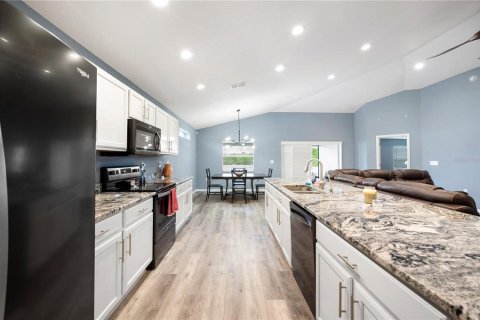 Villa ou maison à vendre à Lakeland, Floride: 3 chambres, 192.68 m2 № 1747242 - photo 18