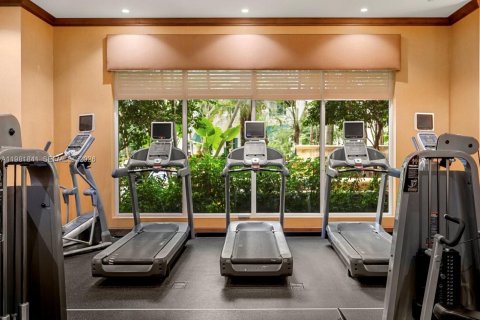 Condo in Plantation, Florida, 2 bedrooms  № 2043046 - photo 22