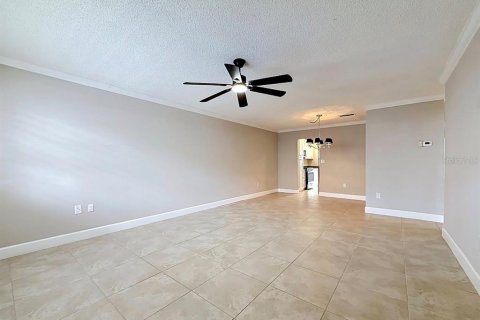 Copropriété à vendre à Gulfport, Floride: 2 chambres, 104.05 m2 № 2100348 - photo 5