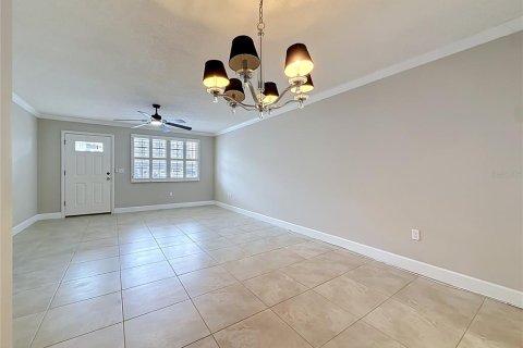 Copropriété à vendre à Gulfport, Floride: 2 chambres, 104.05 m2 № 2100348 - photo 8