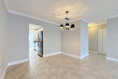Copropriété à vendre à Gulfport, Floride: 2 chambres, 104.05 m2 № 2100348 - photo 9