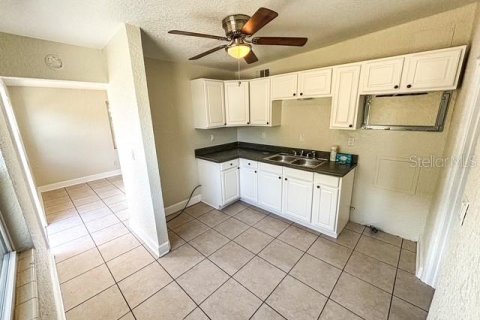 Appartement à louer à Eustis, Floride: 2 chambres, 134.71 m2 № 1741182 - photo 3